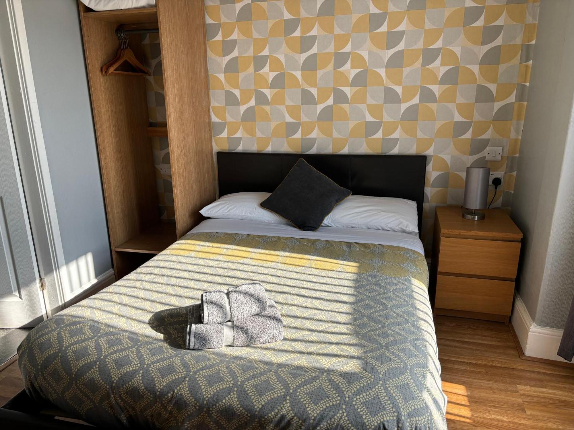 Central Hotel Sutton-in-Ashfield Bagian luar foto