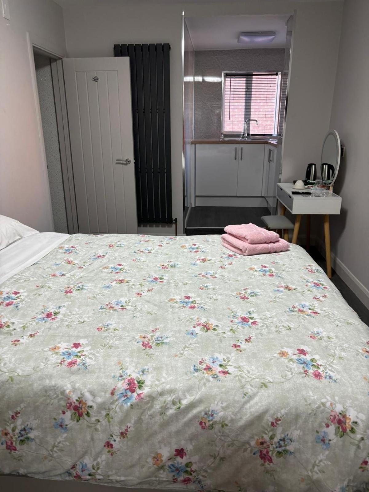 Central Hotel Sutton-in-Ashfield Bagian luar foto